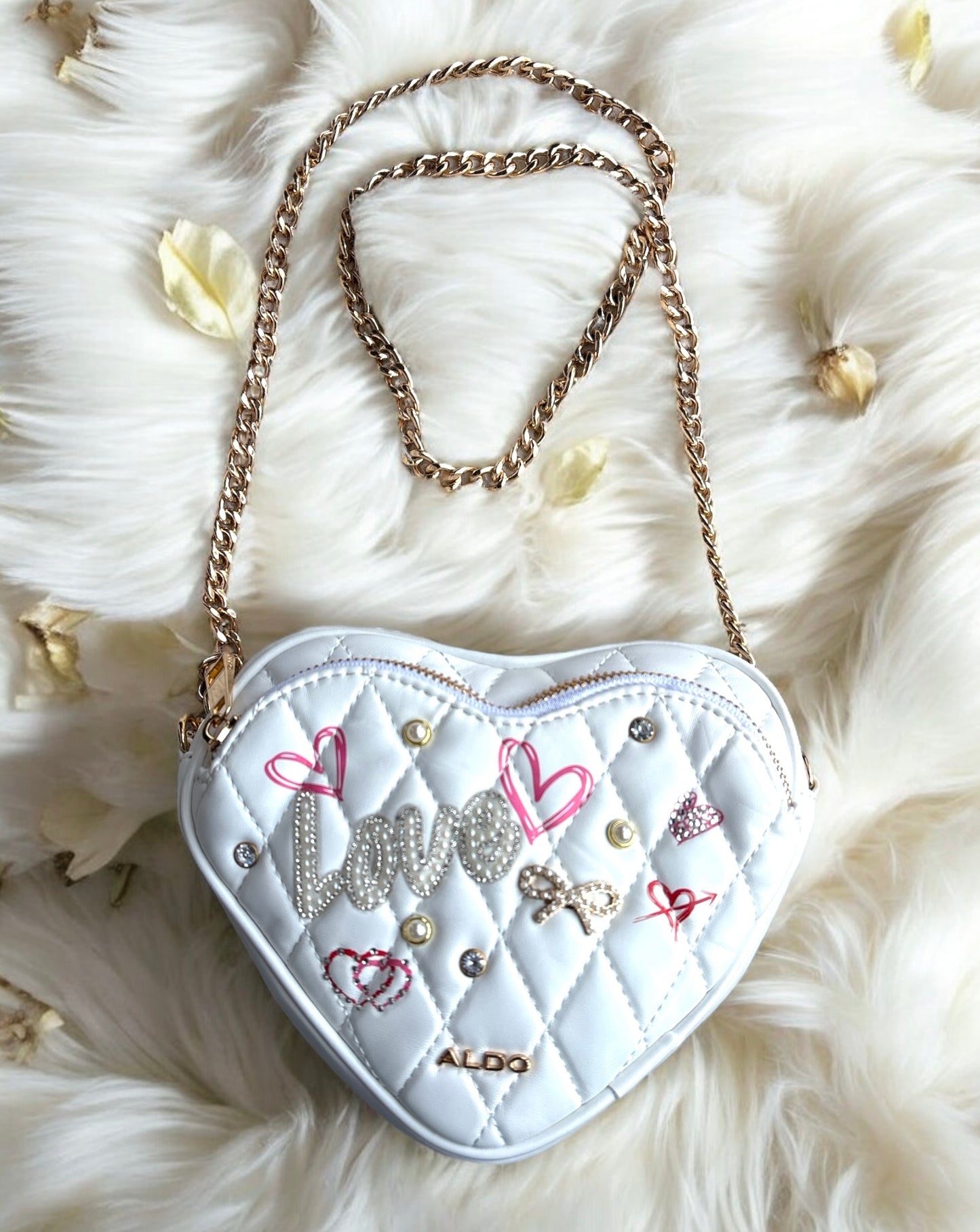 Crossbody Aldo en forma de corazón blanco