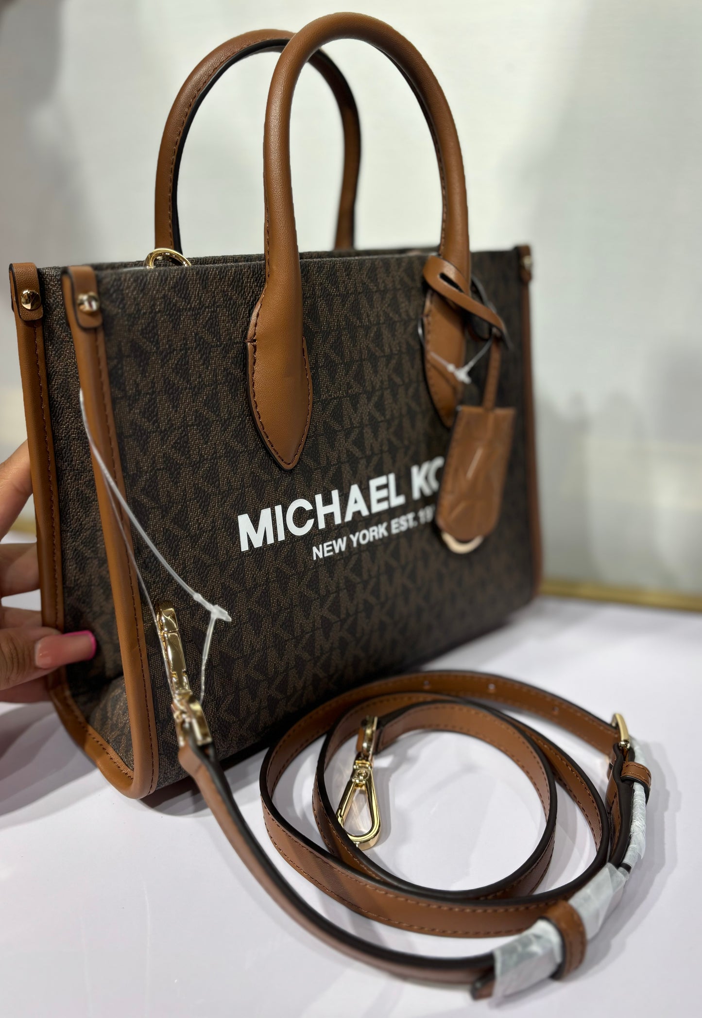 Tote Michael K chocolate/cafe y strap
