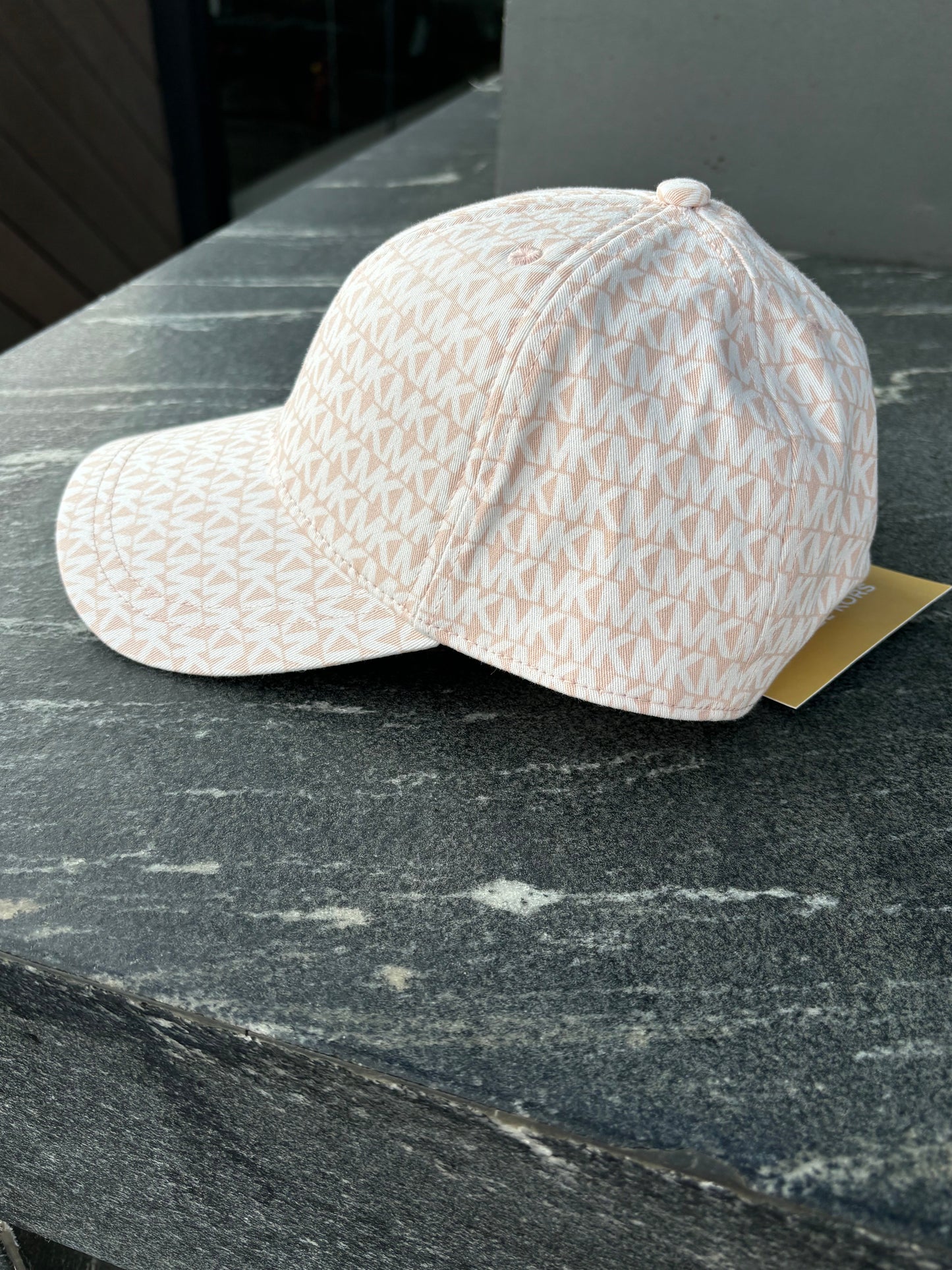 Gorra Michael k rosa/blanco con monogram