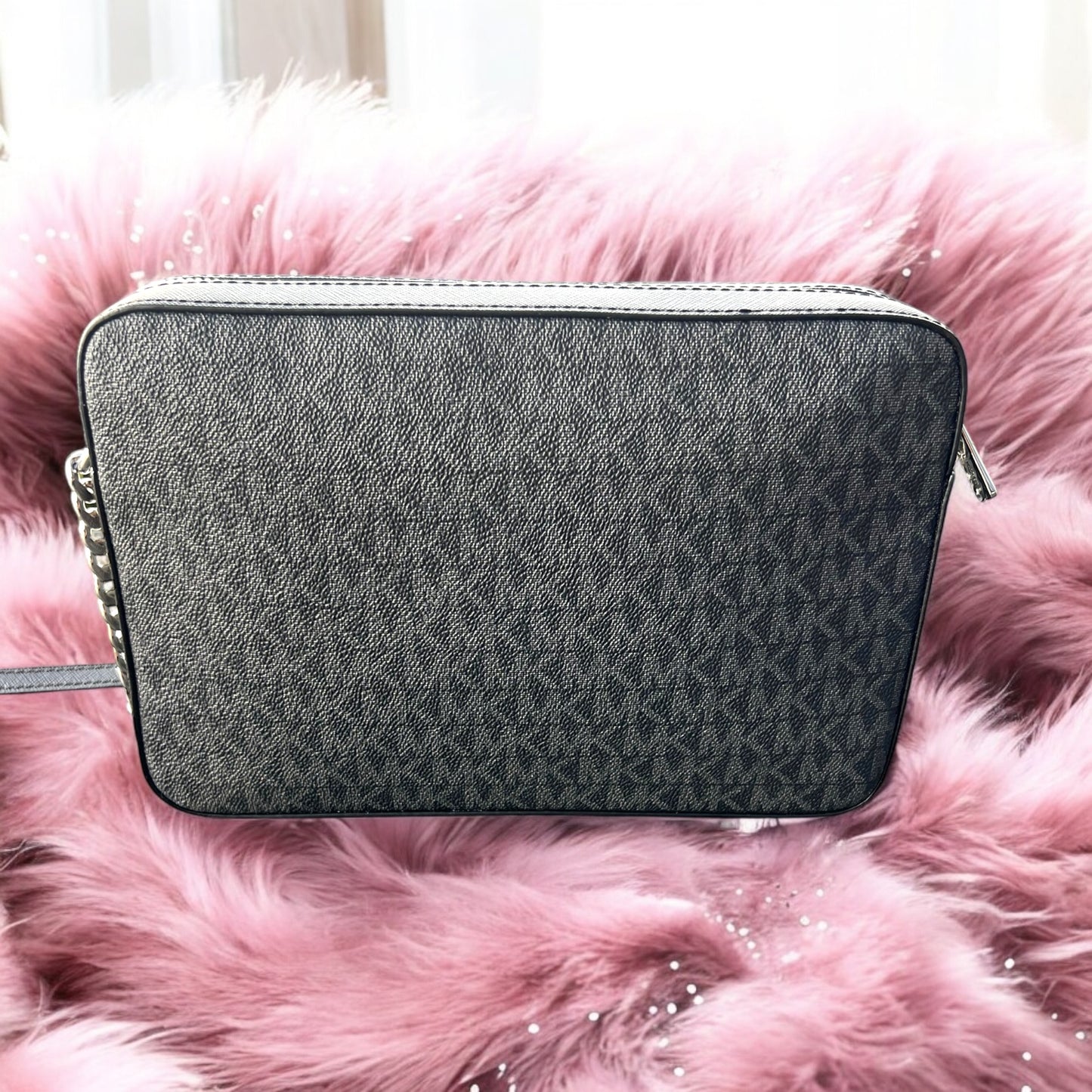 Crossbody michael k monogram negro/gris 1