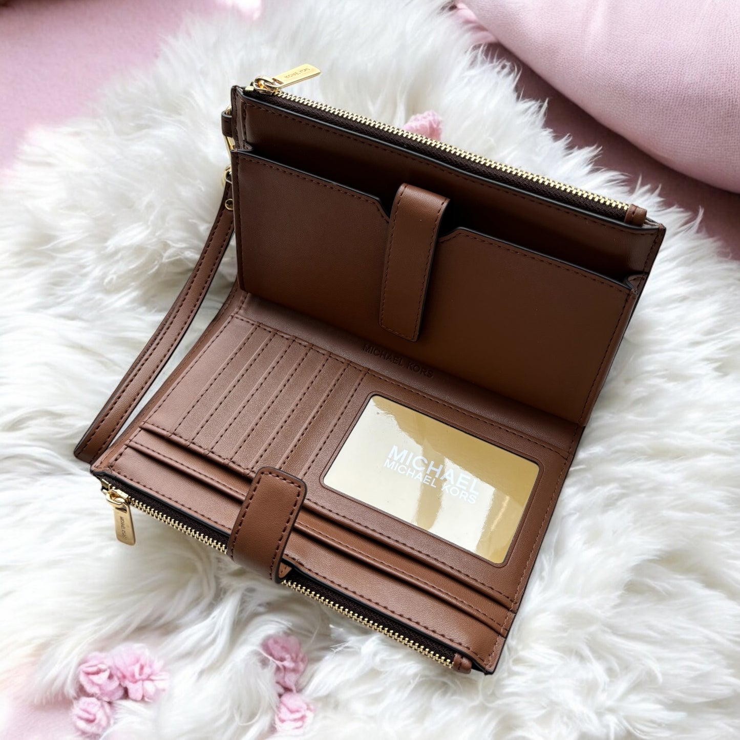 Cartera Michael k chochoalate/camel doble cierre