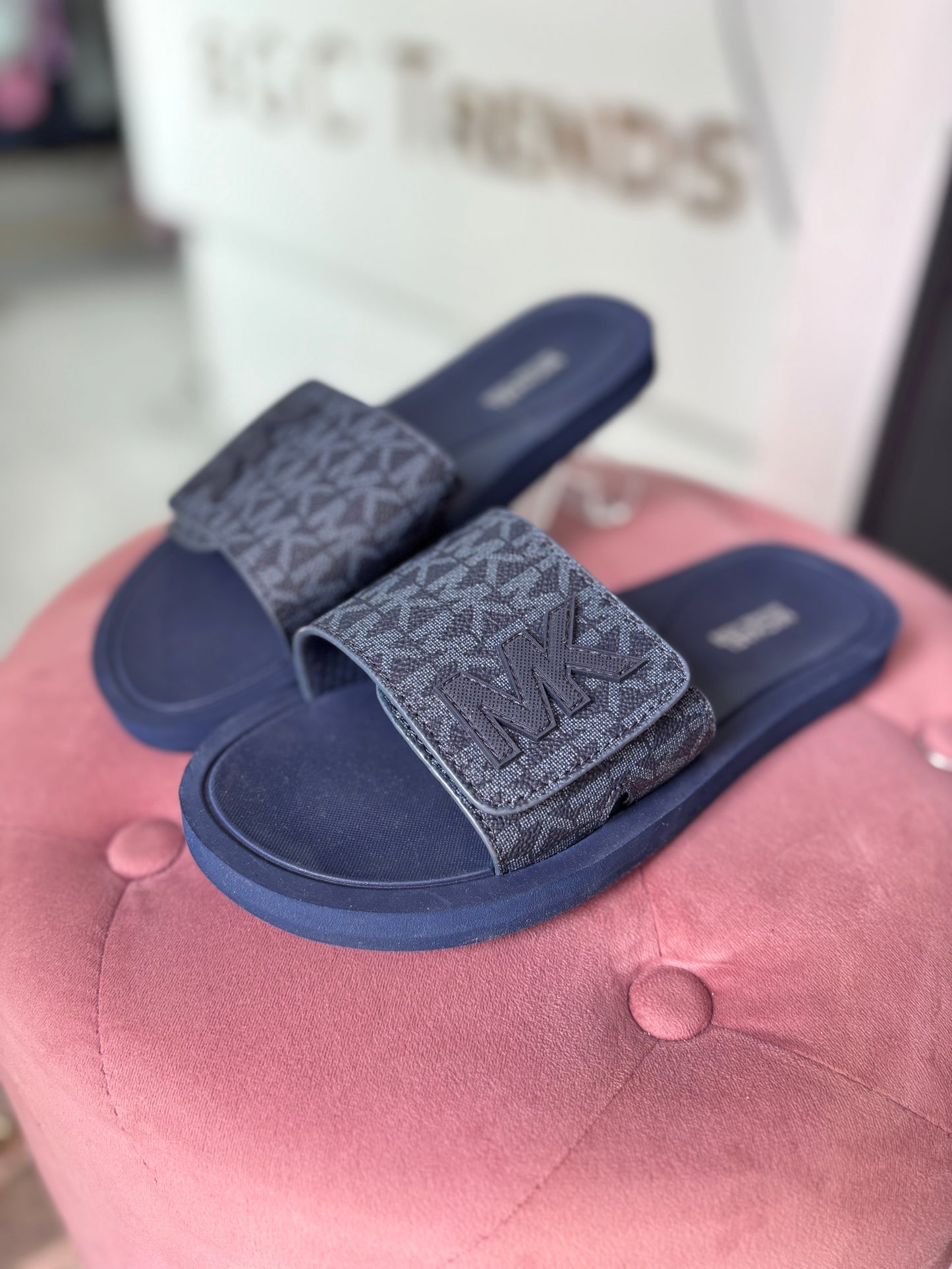 Sandalias Michael k azul con monogram