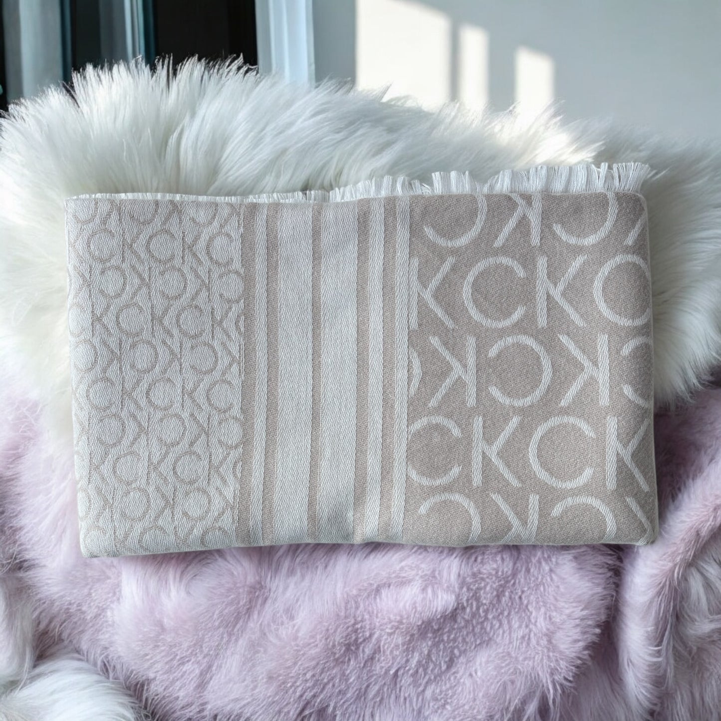 Bufanda Calvin k beige con camel