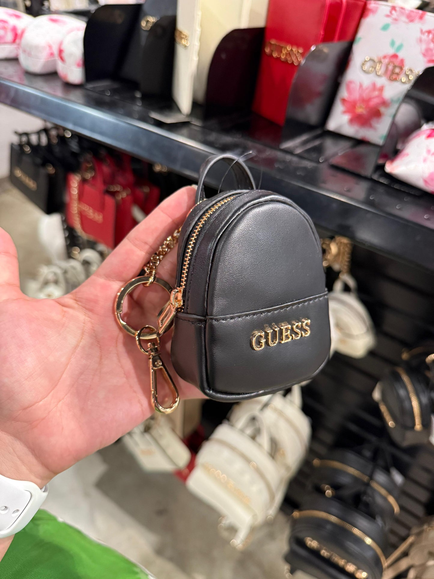 Llavero Guess Backpack negro