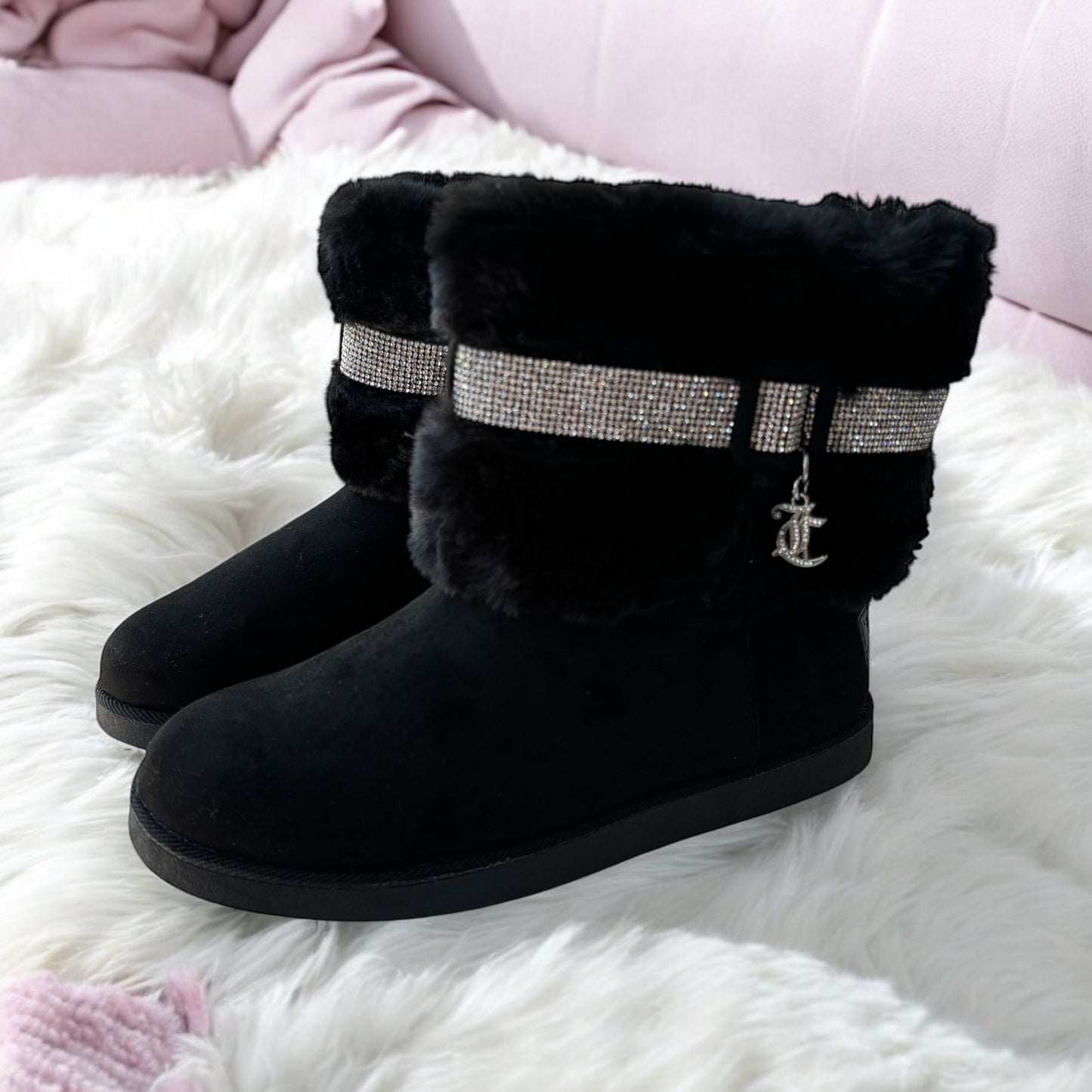 Botas Juicy C negra con brillos y peluche