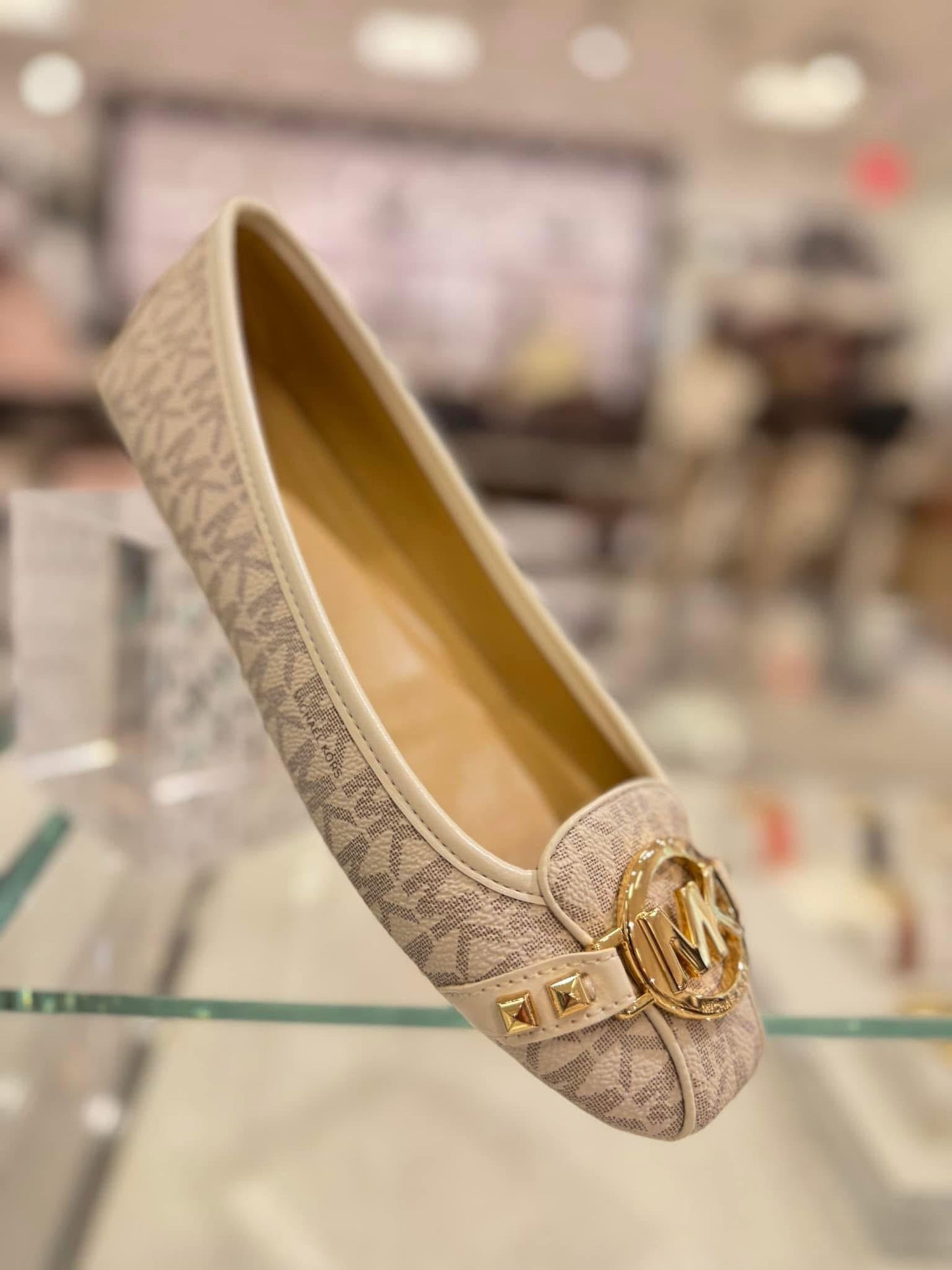 Flats Michael K vanilla/dorado