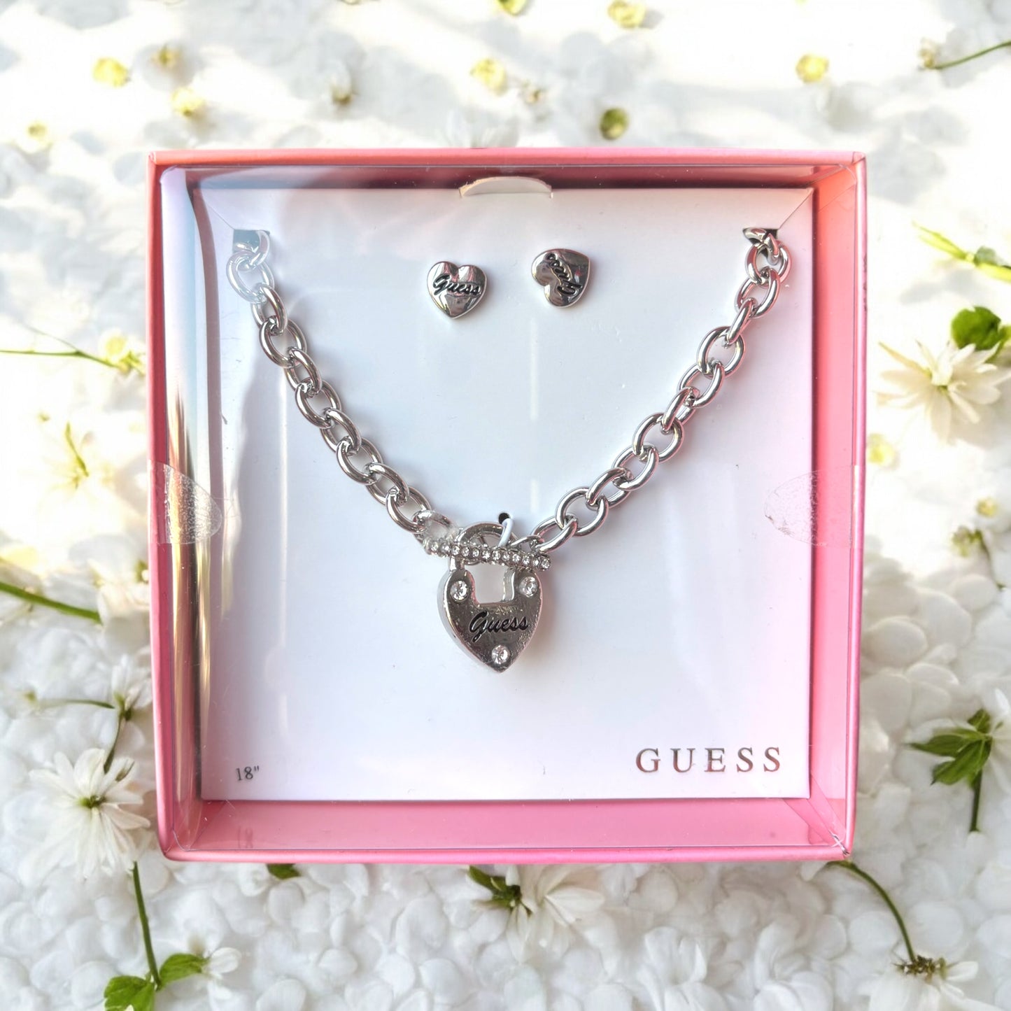 Set Guess aretes y collar