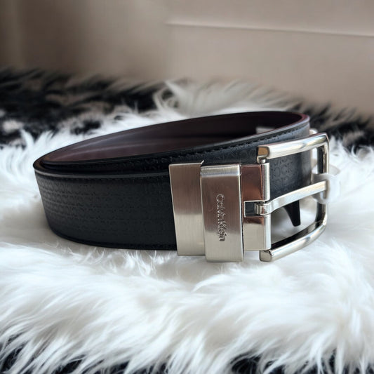 Cinturón Calvin k negro con monogram/cafe reversible para caballero