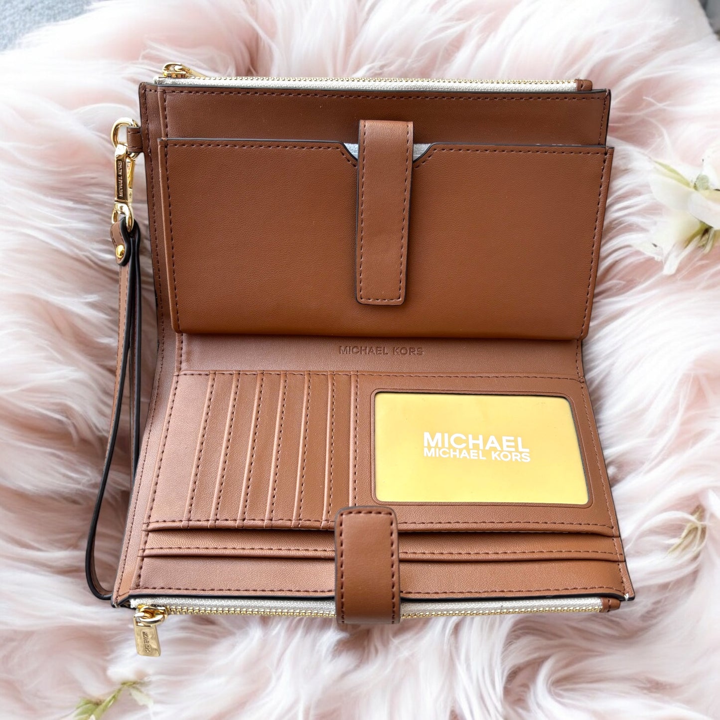Cartera Michael k vanilla/camel doble cierre