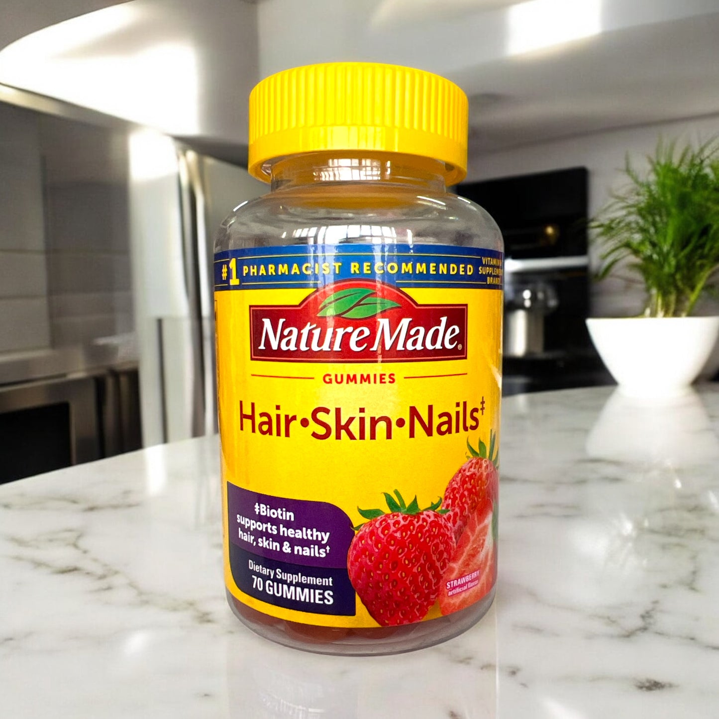 Gomitas Nature made 70pz hair skin nails sabor fresa