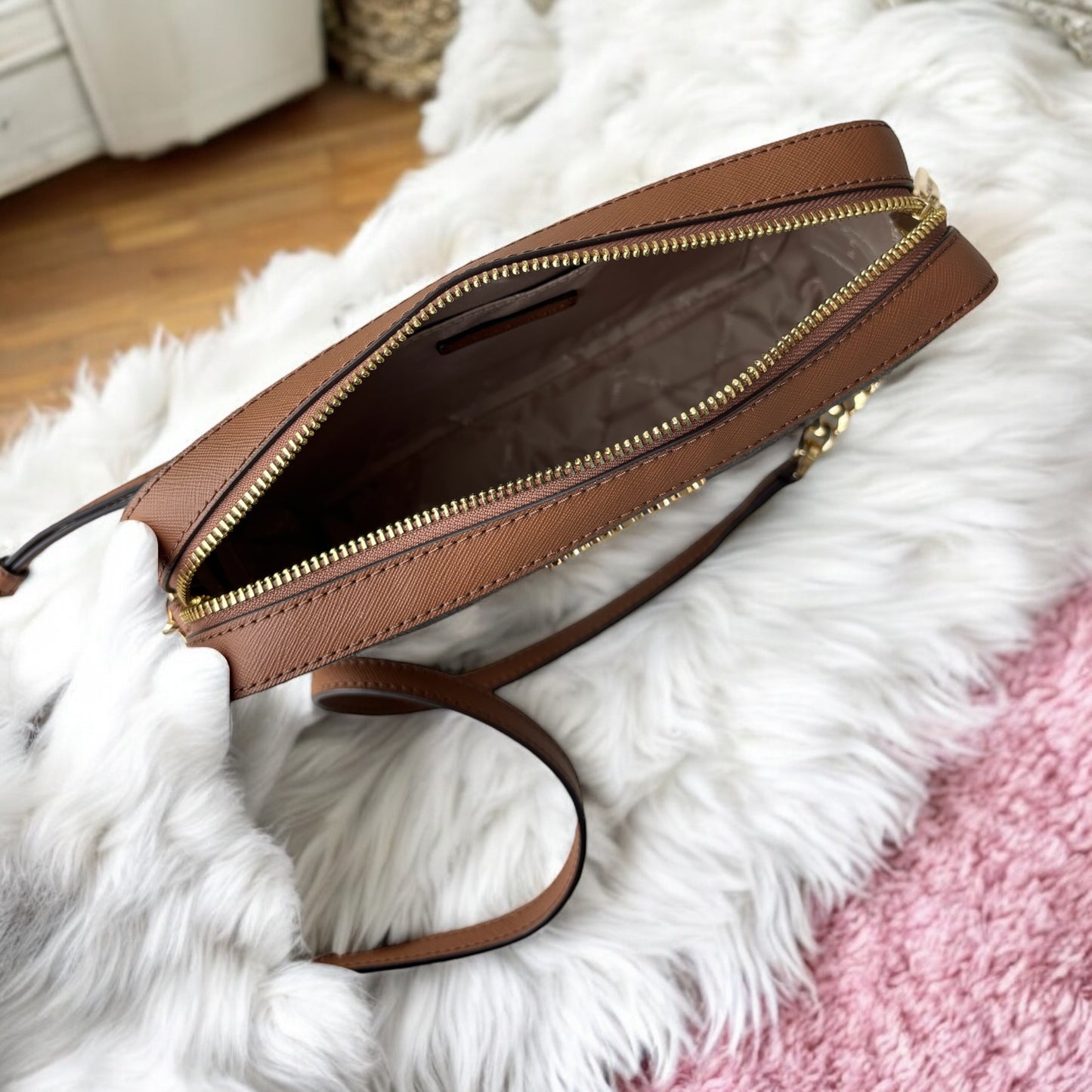 Crossbody Michael K chocolate/cafe básica