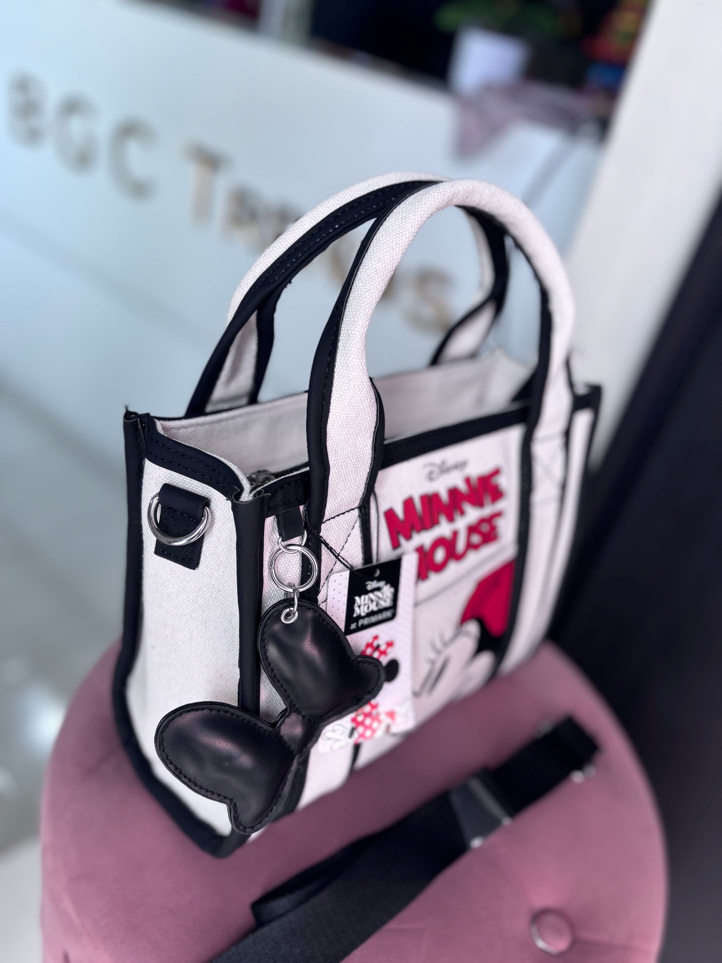 Tote Disney de Minnie gris con negro
