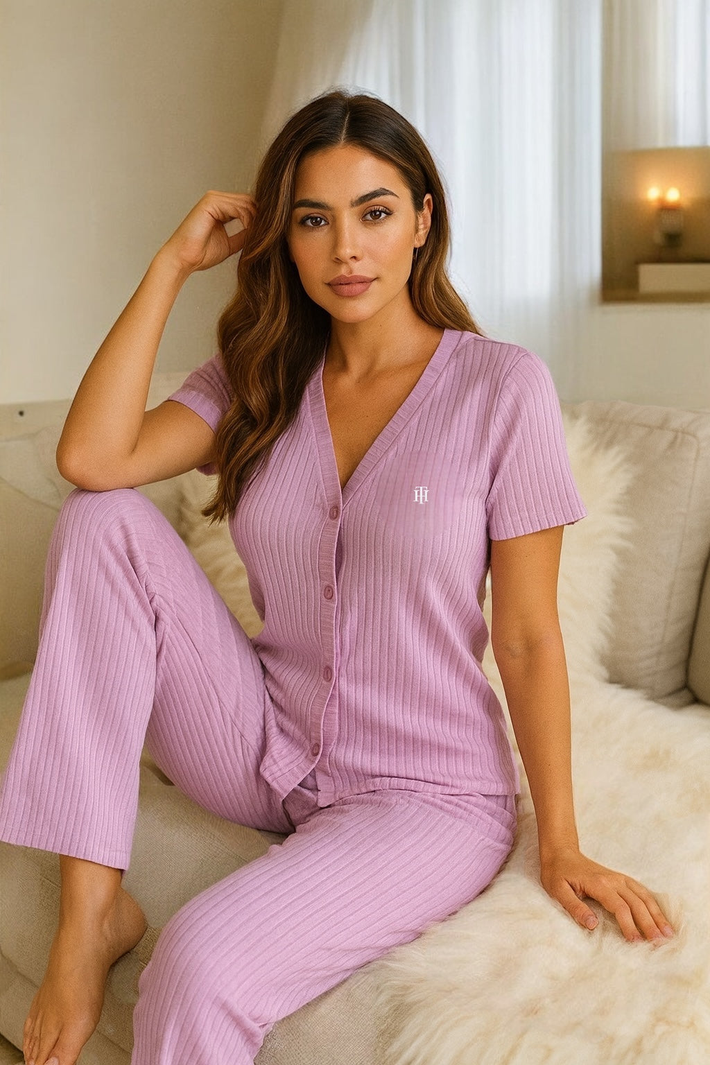 Pijama Tommy H rosa claro con logo bordado