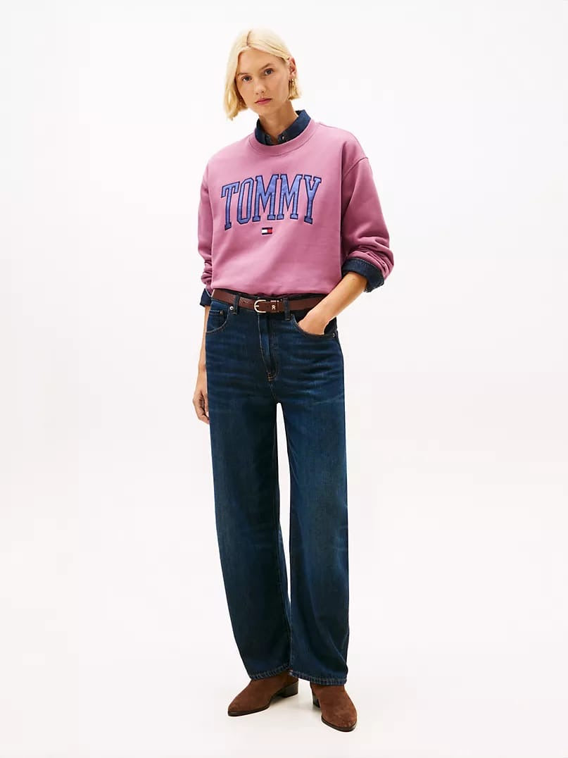 Sudadera Tommy H lila, letras azul