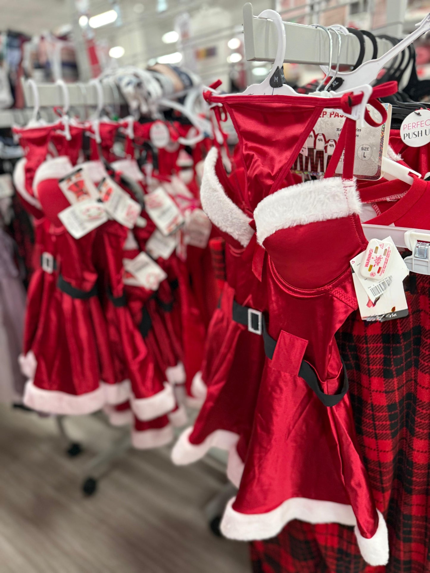 Baby Doll Santa Claus rojo 🎄✨ Navidad .