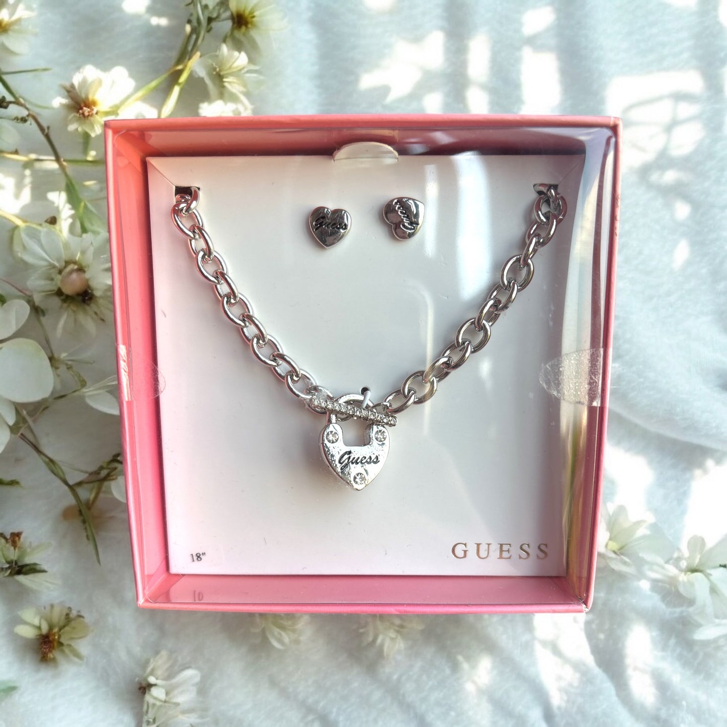 Set Guess aretes y collar