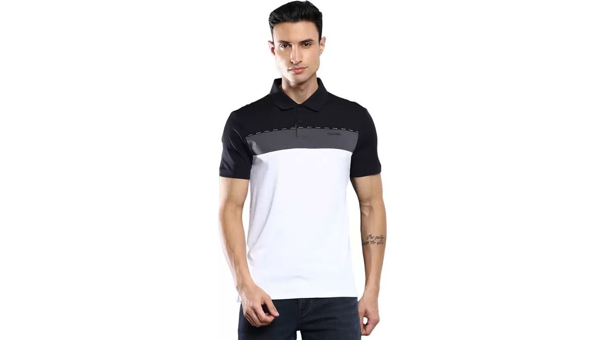 Playera Calvin k color negro con blanco caballero