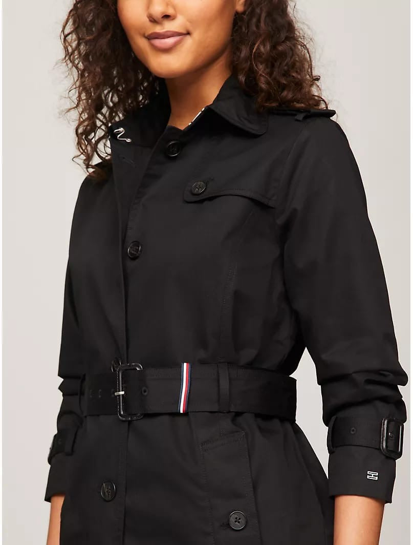 Gabardina Tommy H negra con cinturón