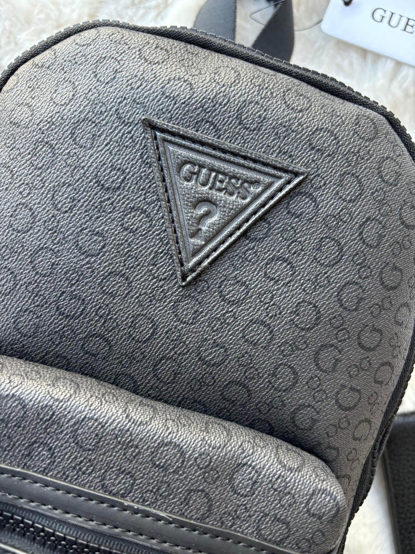 Pechera Guess monogram negro