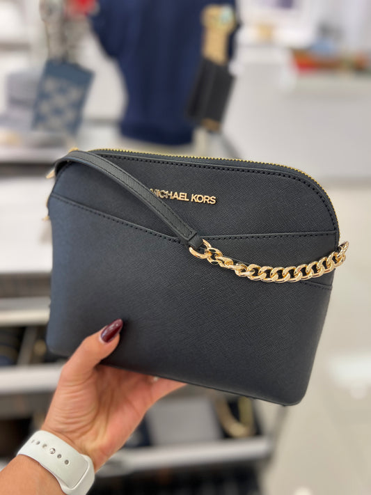 Crossbody Michael k negro cadena dorada