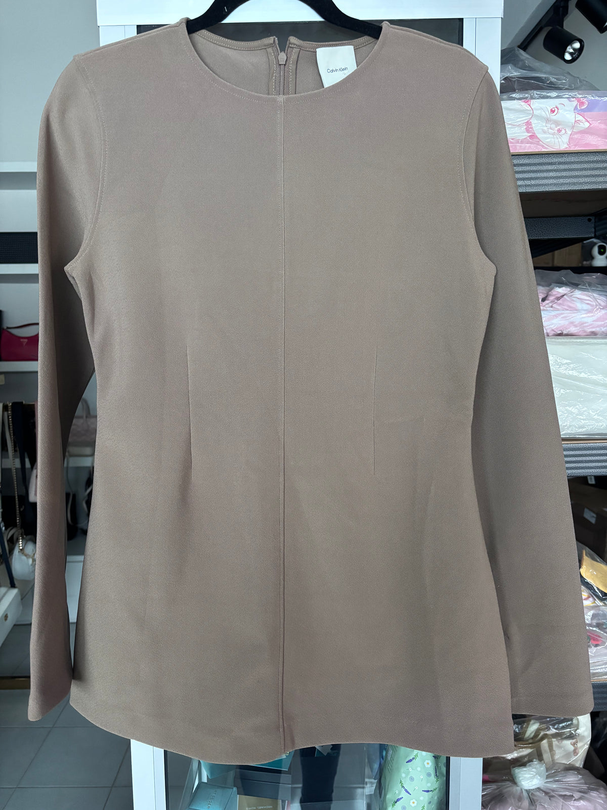 Vestido Calvin k café