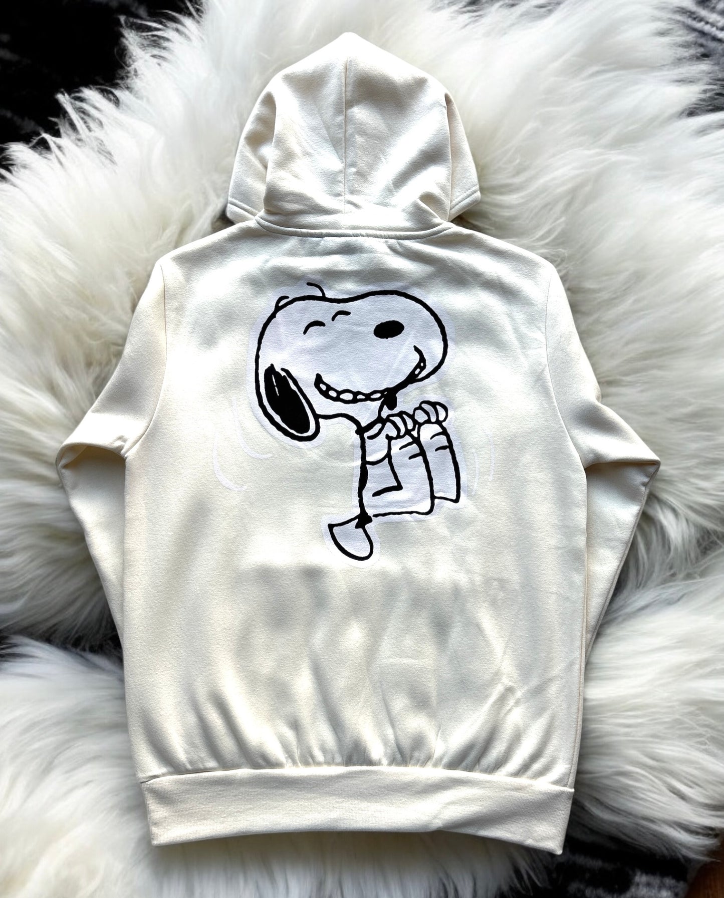 Sudadera Peanuts beige de Snoopy para caballero