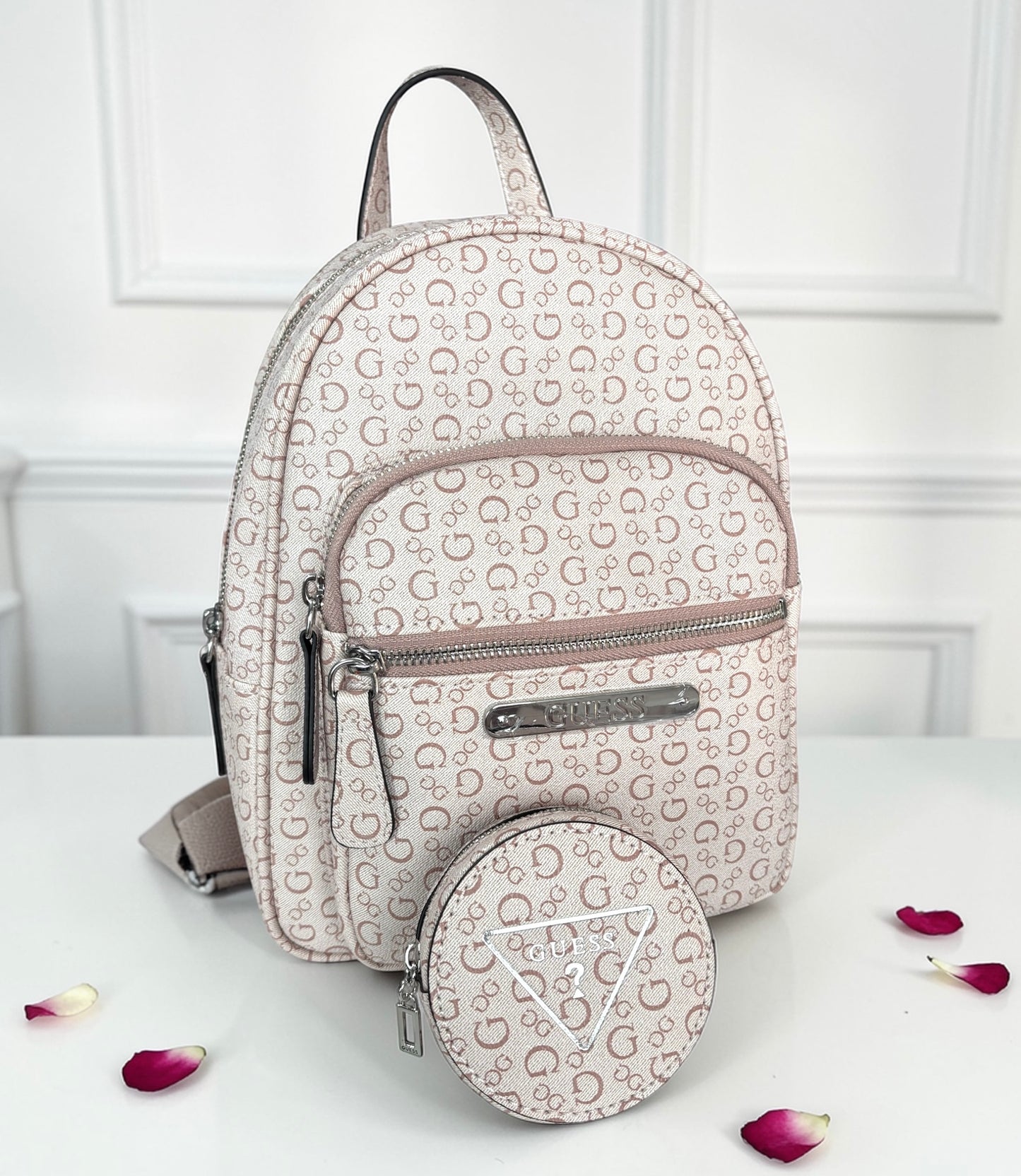 Backpack Guess con monedero redondo