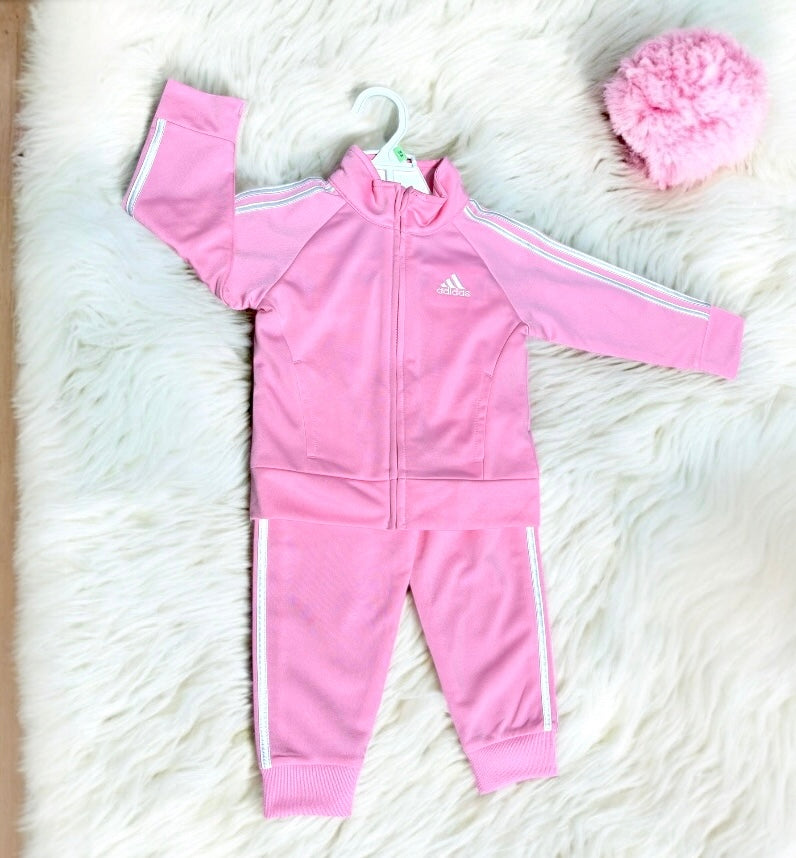 Pants Adidas rosa, líneas y logo en blanco