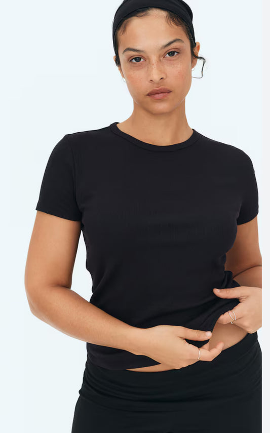 Playera A. New Day negra