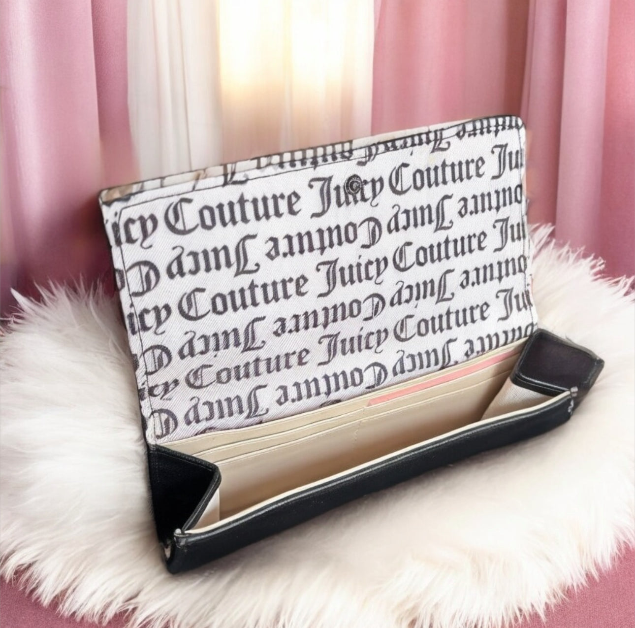 Cartera Juicy C negra con brillos plateados