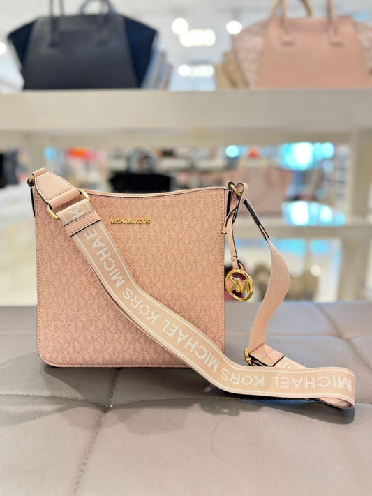 Crossbody Michael K rosa con monogram