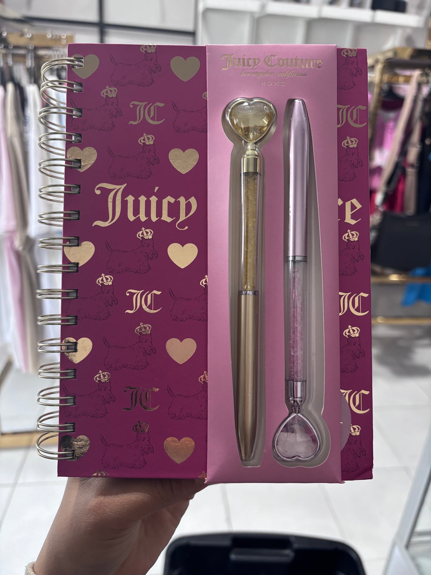 Liberta Juicy C con plumas