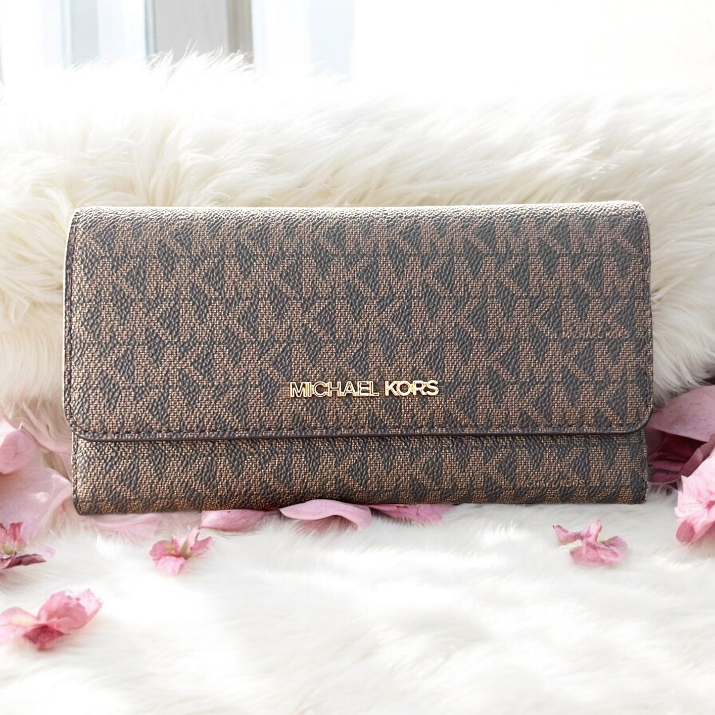 Cartera Michael k café con monogram