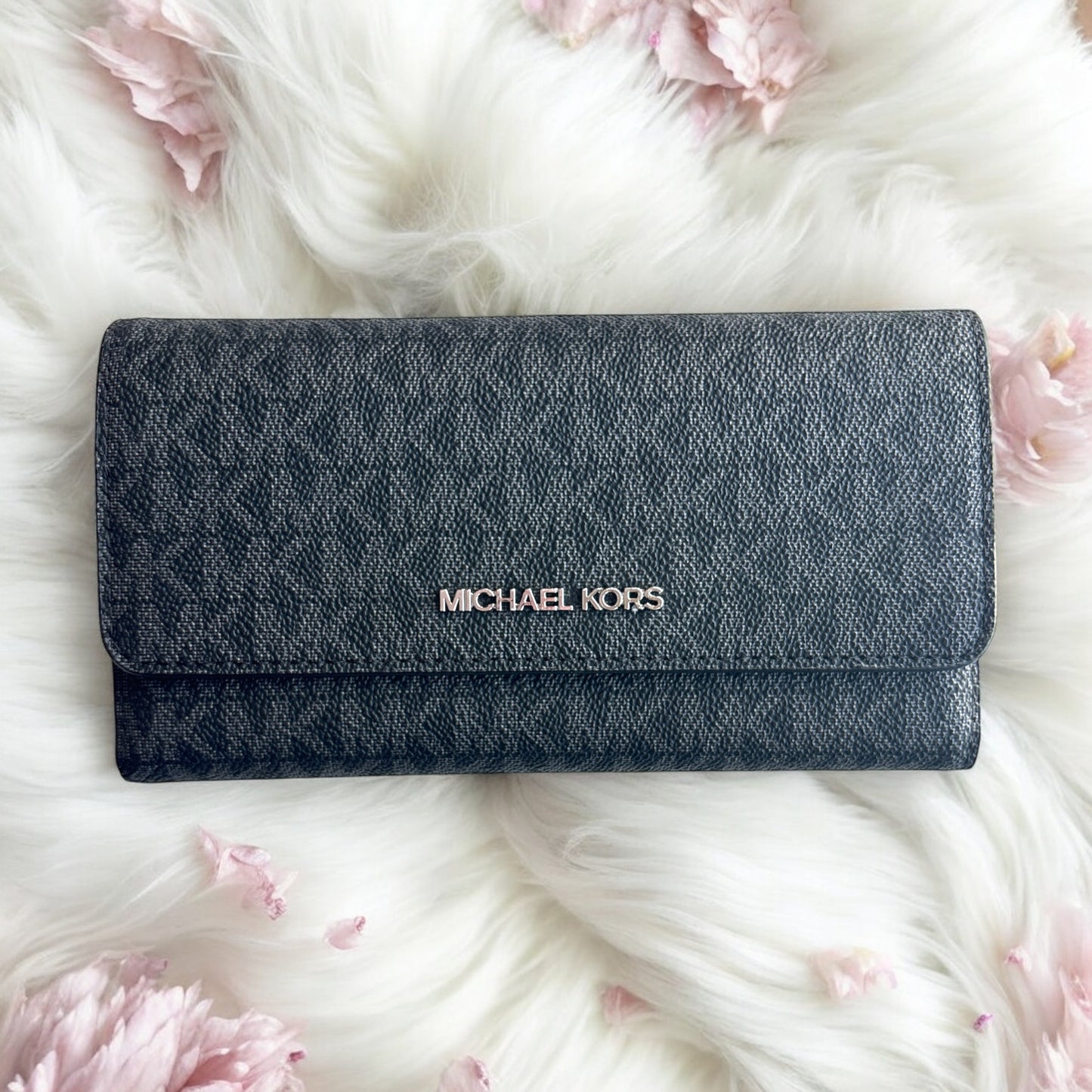 Cartera Michael k negra con monogram