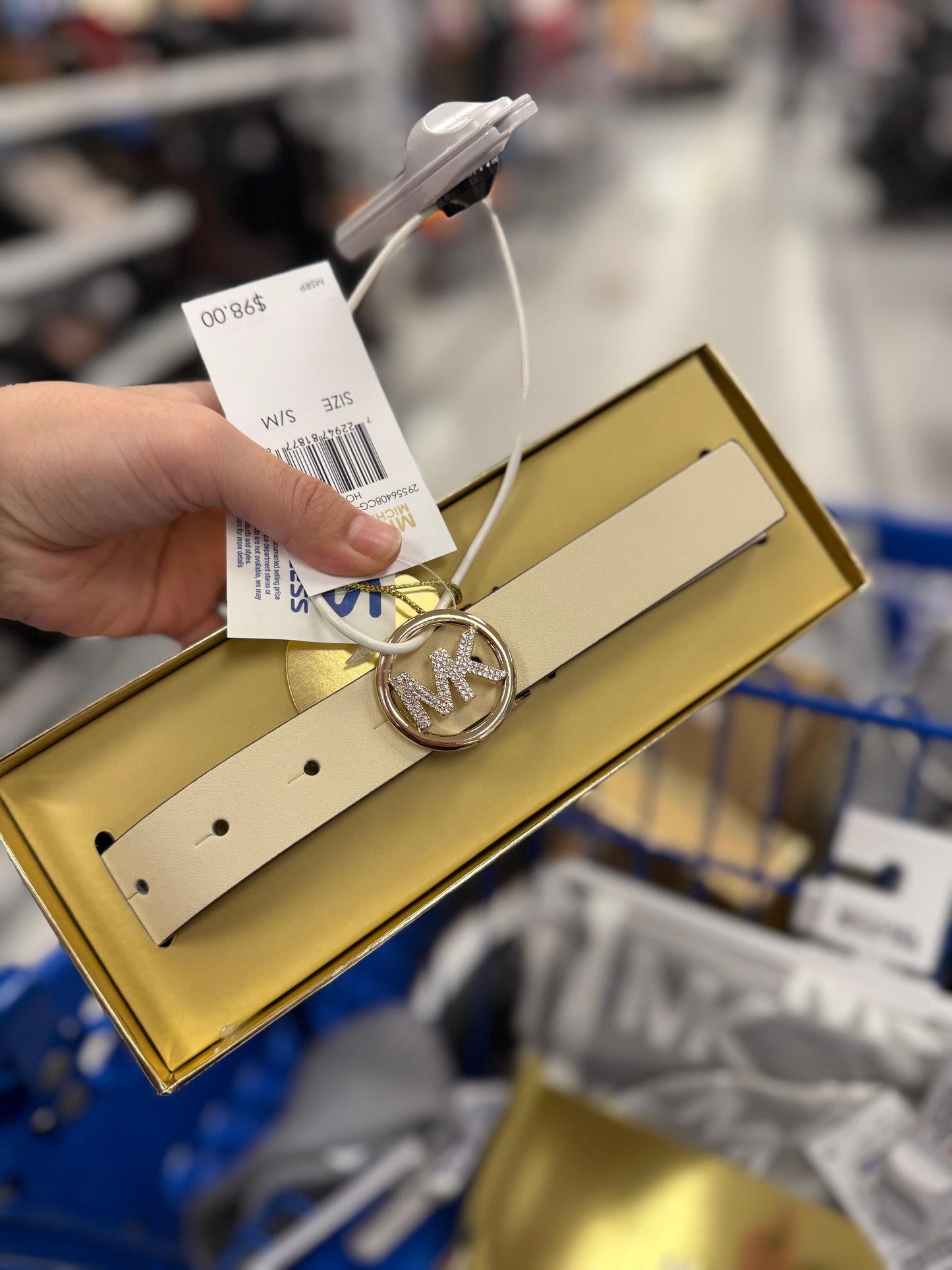 Cinturón Michael k beige, placa dorada con brillos