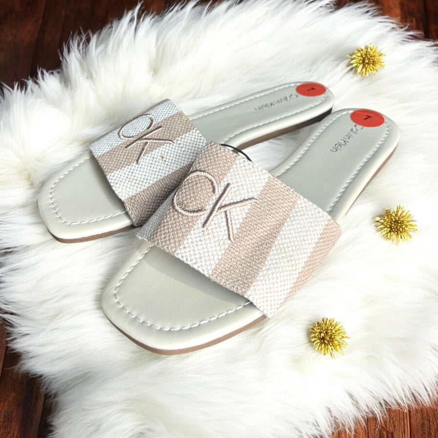 Sandalias Calvin K beige con nude