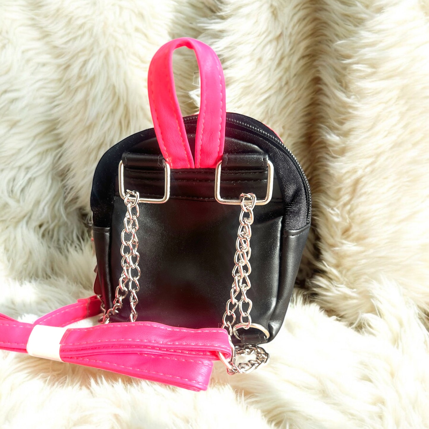 Crossbody / backpack con detalles de brillo Juicy