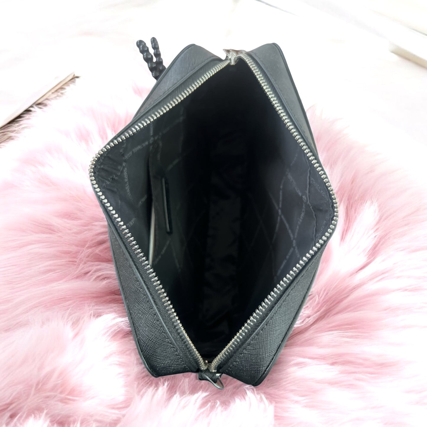Crossbody Michael k negro con plata