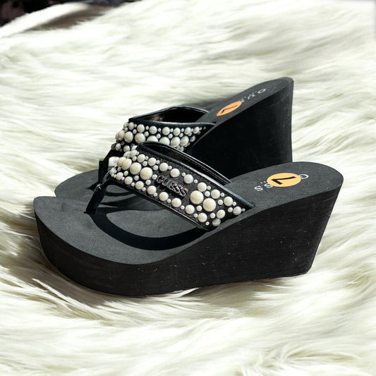 Sandalias Guess negras de plataforma con perlas