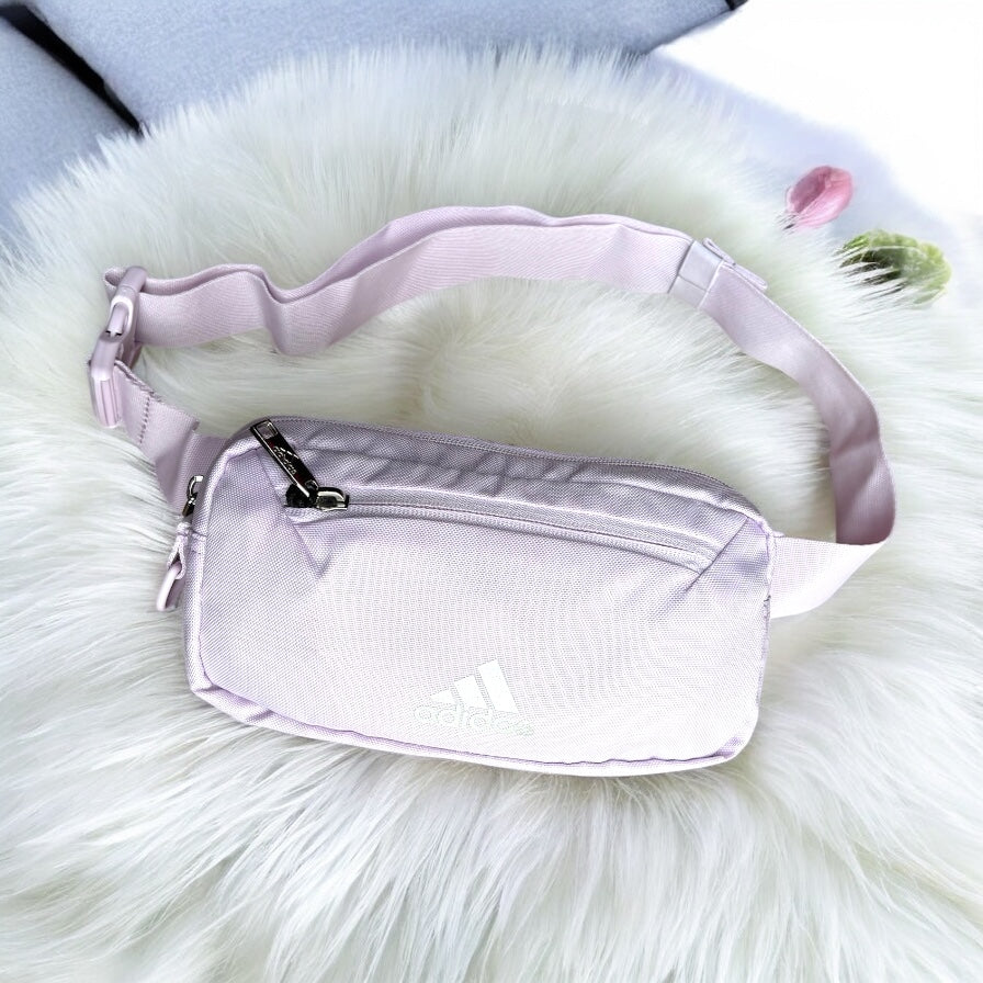 Cangurera Adidas lila con letras en dorado