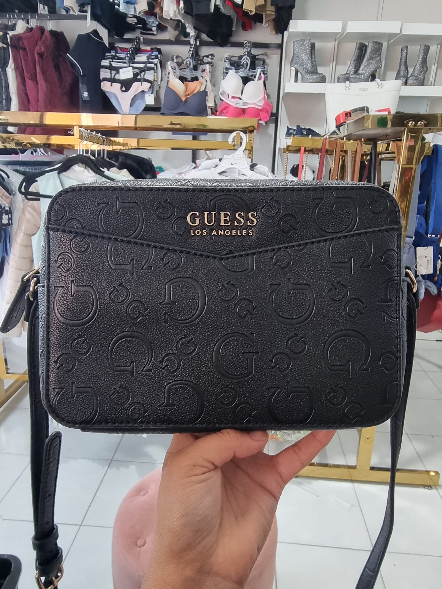 Crossbody Guess negra