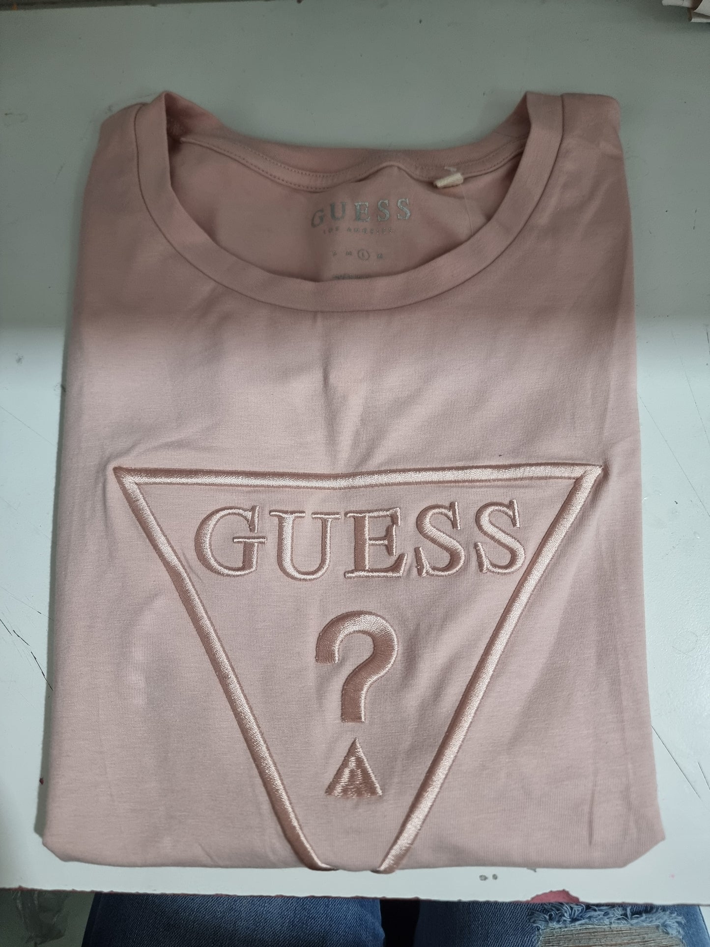 Playera Guess rosa