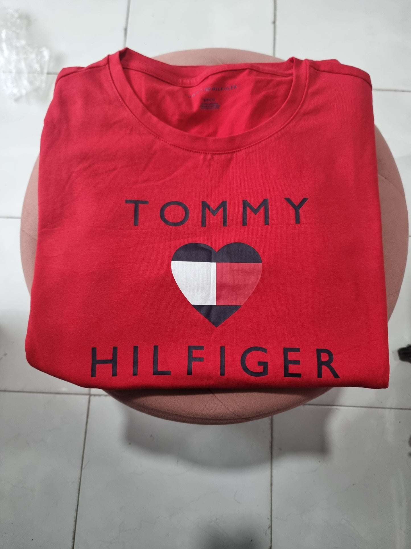 Vestido Tommy H rojo con corazon