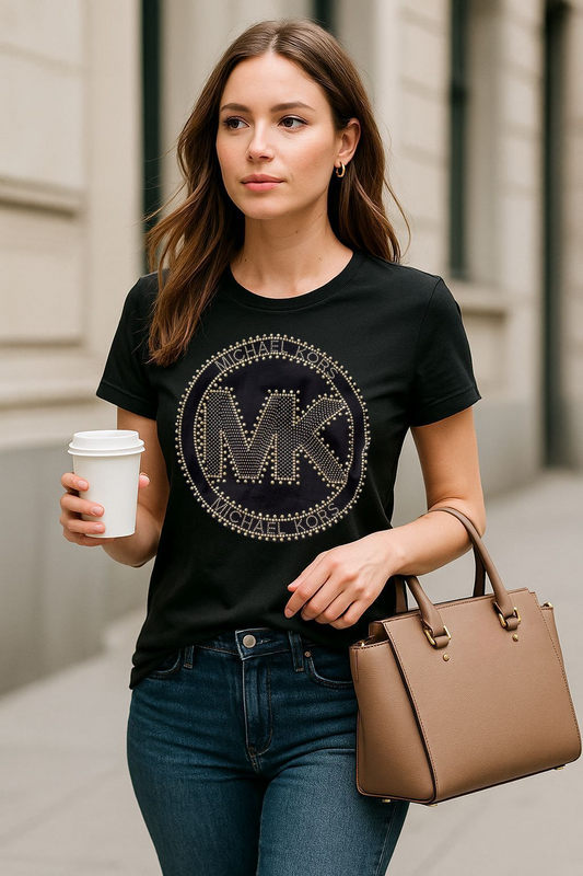 Playera Michael K negra con brillos dorados