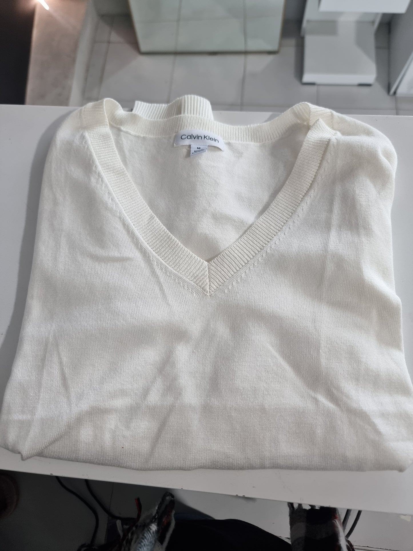 Sueter Calvin K blanco