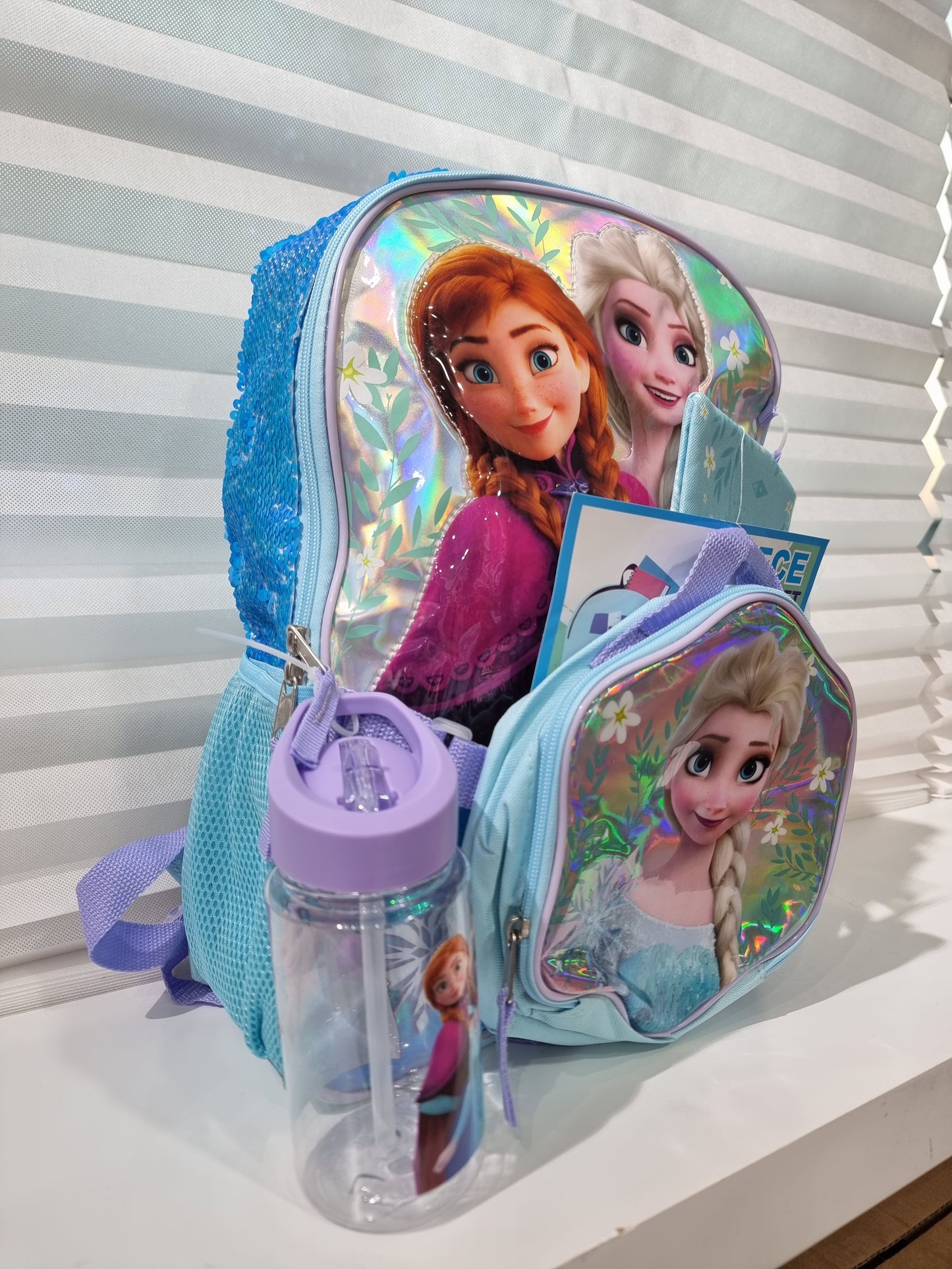 Backpack Disney azul de Frozen con lapicera, lonchera y vaso para agua