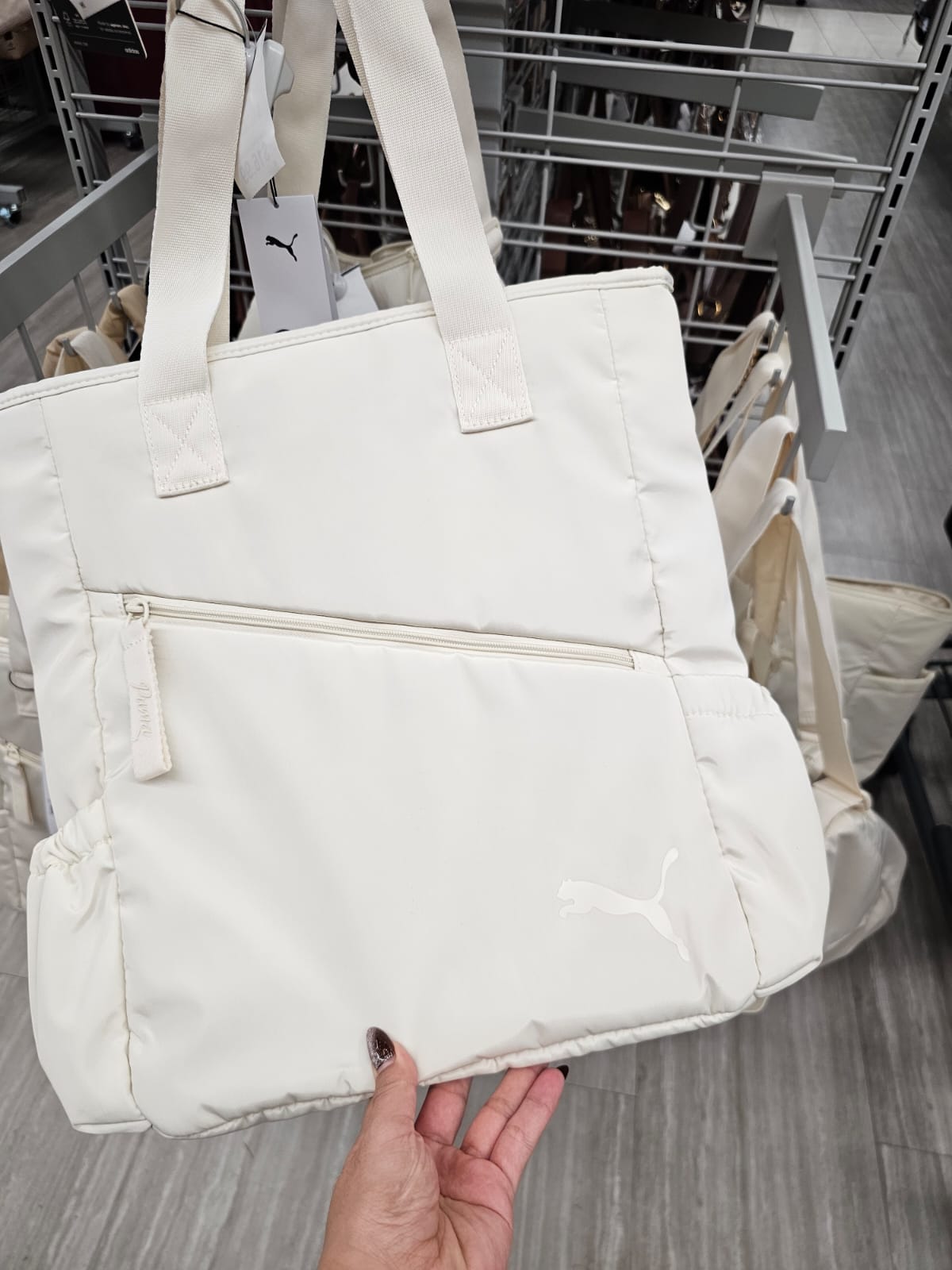 Tote Puma blanca