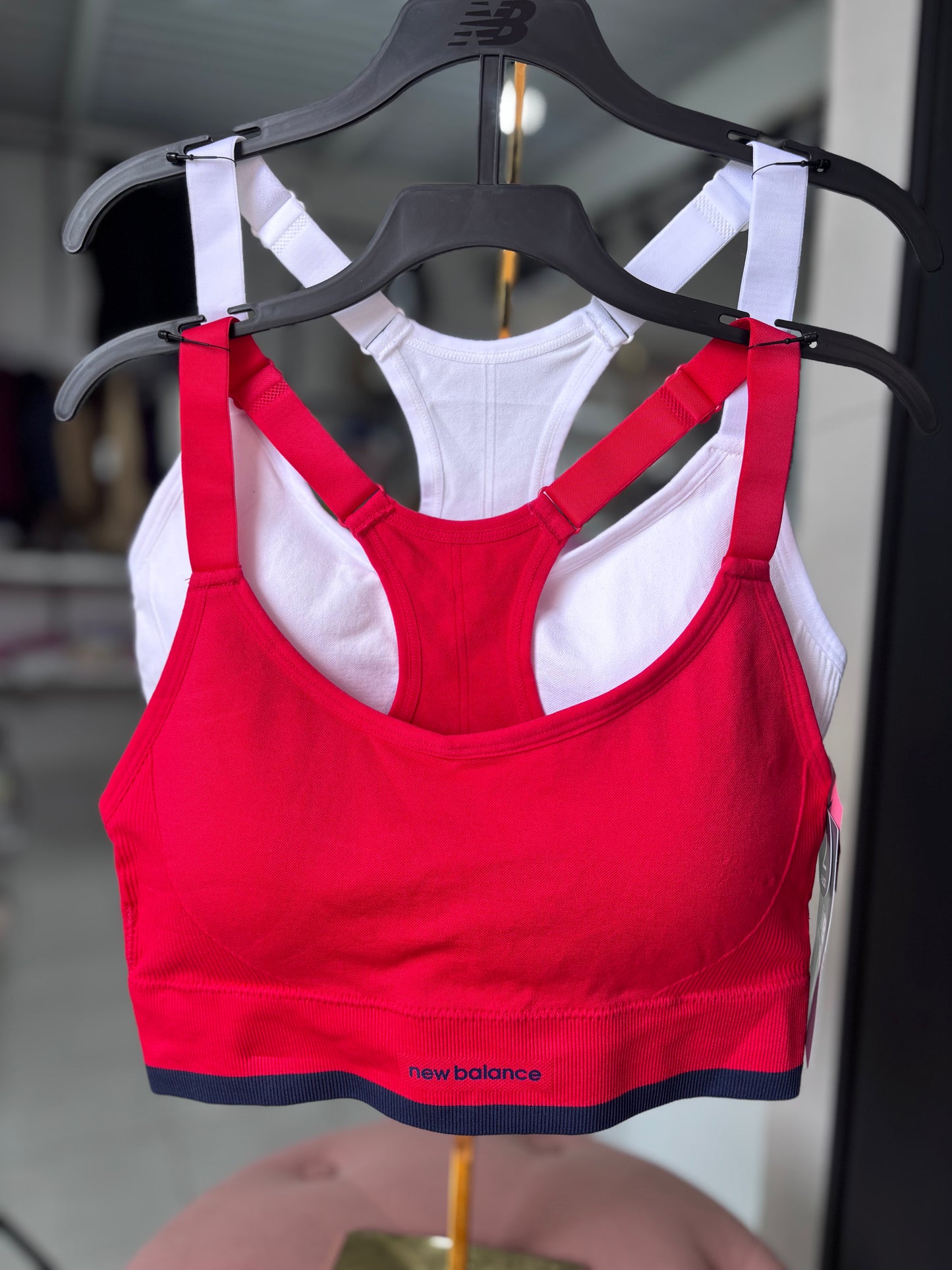 Top New Balance 2pz blanco y rojo