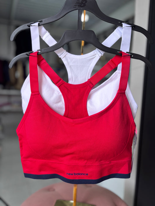 Top New Balance 2pz blanco y rojo