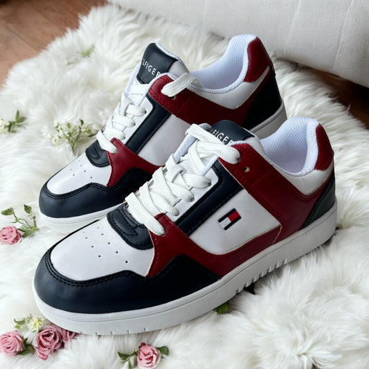 Tenis Tommy H blanco,azul y rojo